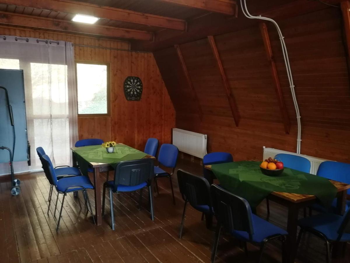 Chata Pod Vlekom Dedinky Exterior foto